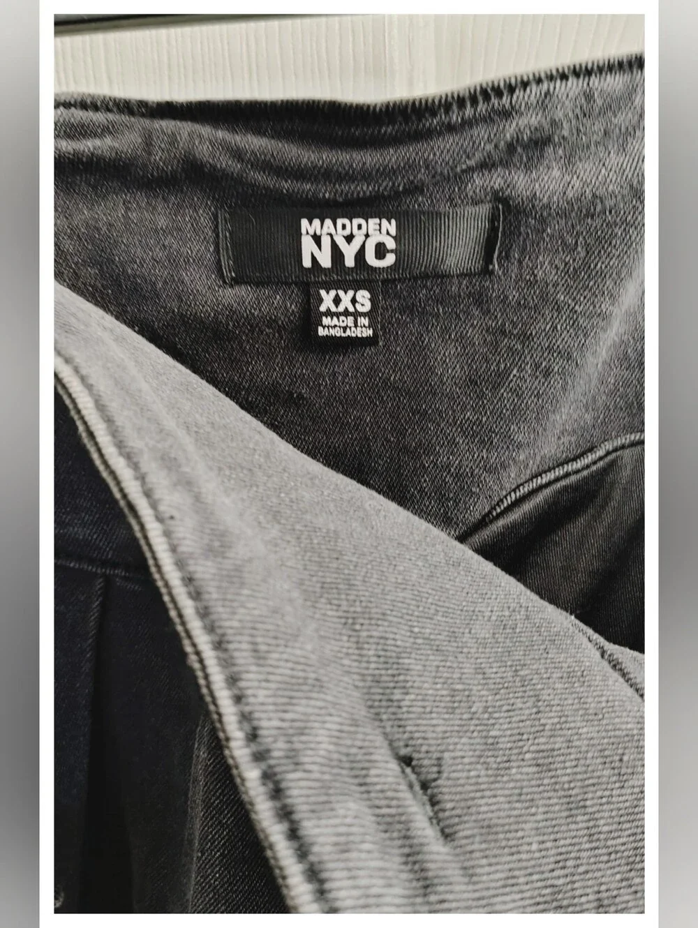 Madden NYC Pleated 'Skort' Distressed Black Denim - Junior Size XXS (00)  *NWT*